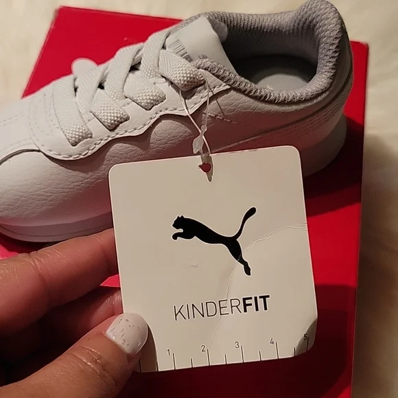 New with Tags Puma Sneakers - Picture 5 of 7